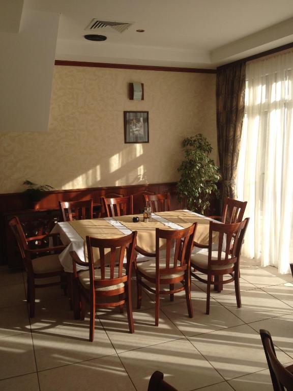 Hotel Elena Weliko Tarnowo Exterior foto
